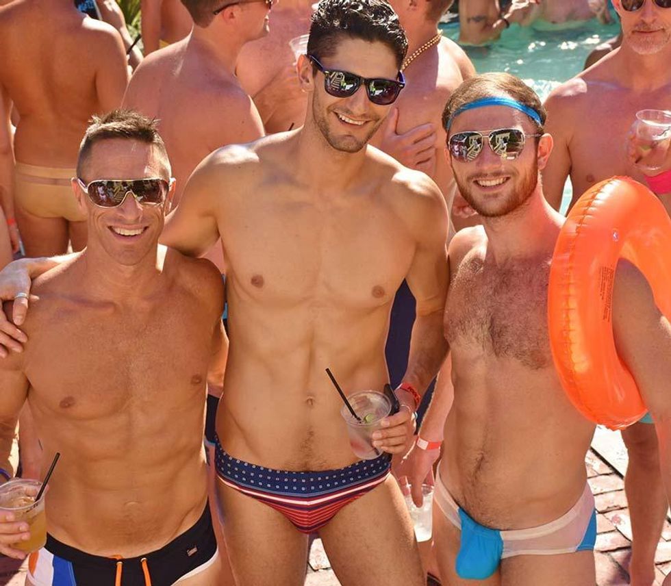 Carnival-pool-party-23