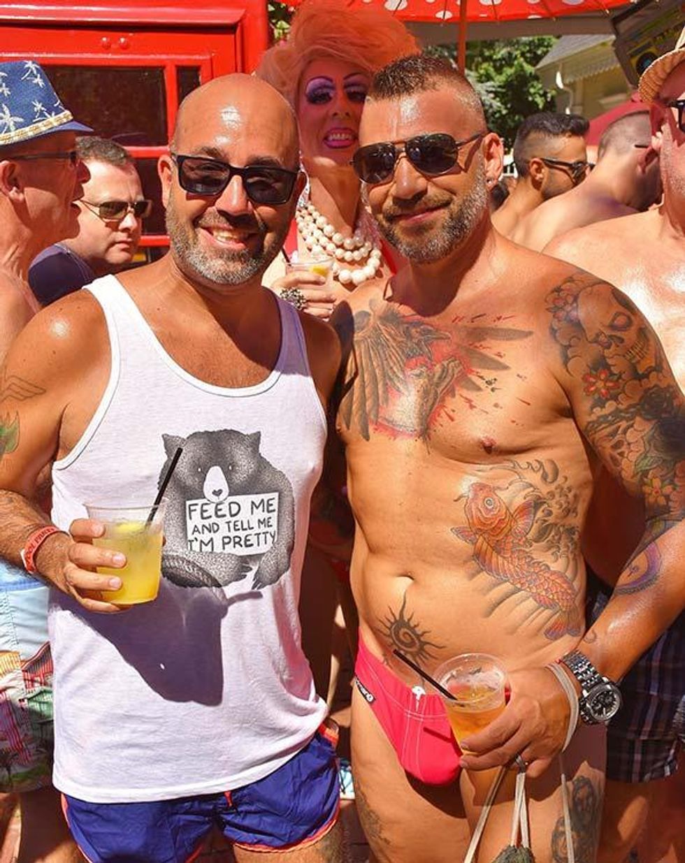 Carnival-pool-party-37