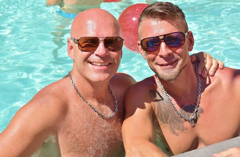 Carnival-pool-party-39