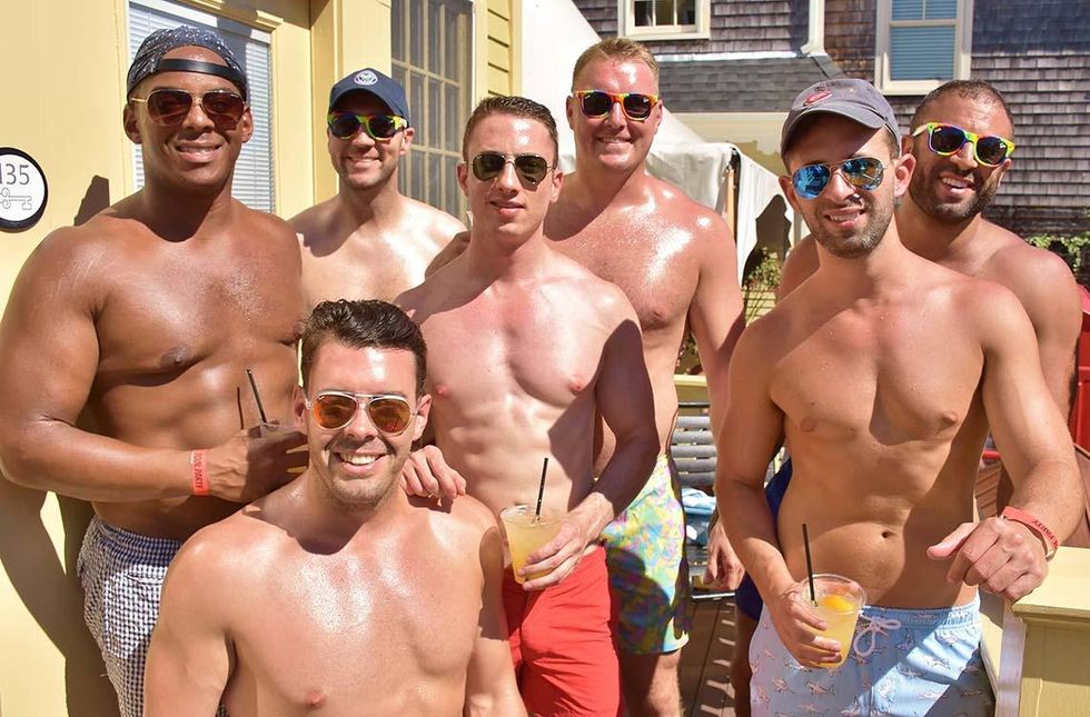 Carnival-pool-party-46