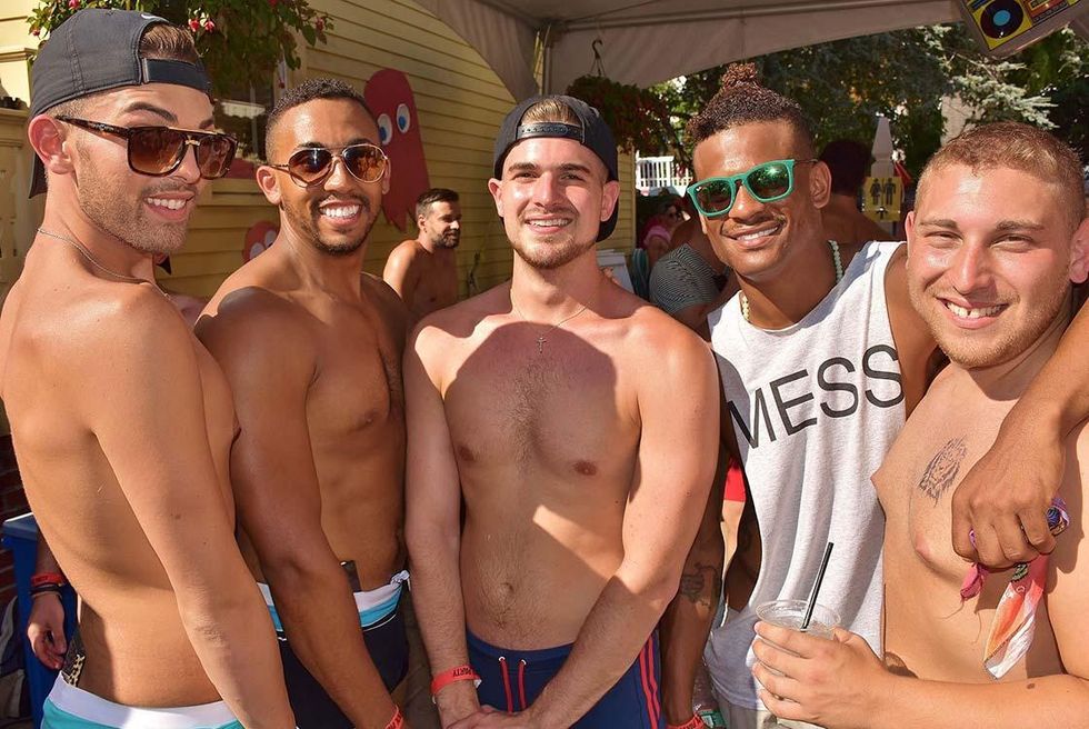 Carnival-pool-party-49