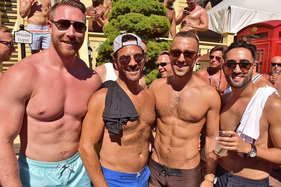 Carnival-pool-party-51