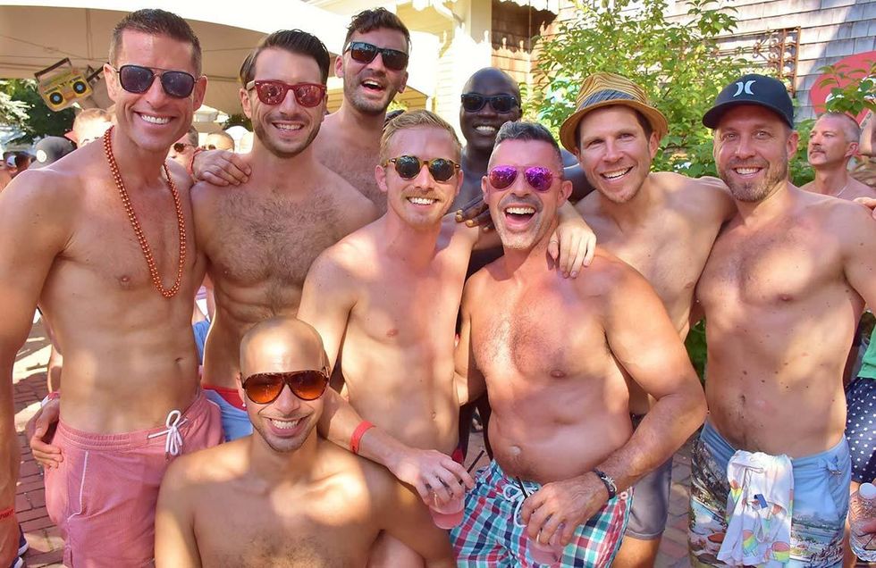 Carnival-pool-party-54