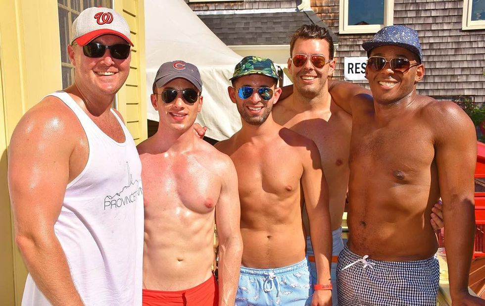 Carnival-pool-party-70