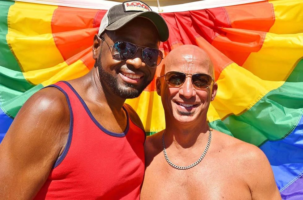 Carnival-pool-party-75