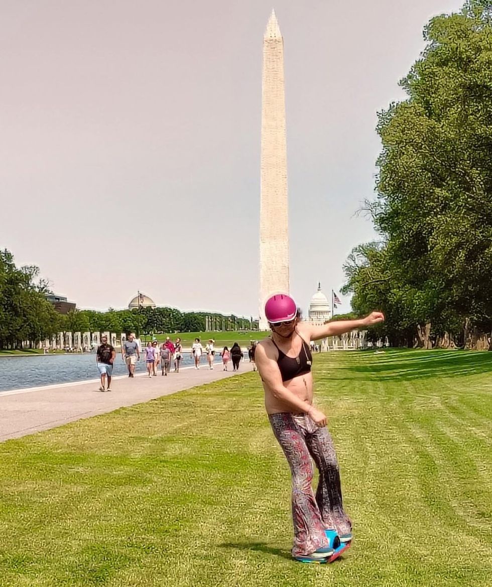 Cayla Calhoun riding her Onewheel in DC