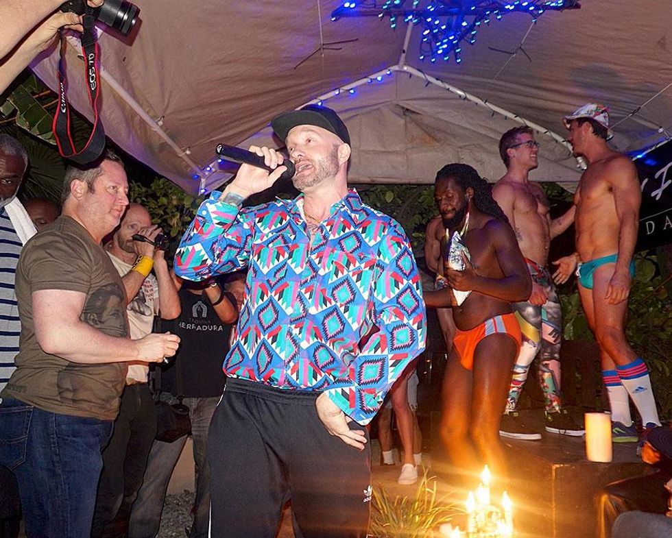 Cazwell rocks the house.