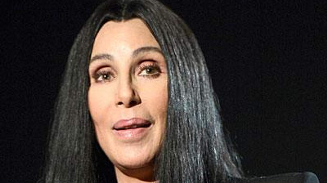Cher_201304x400