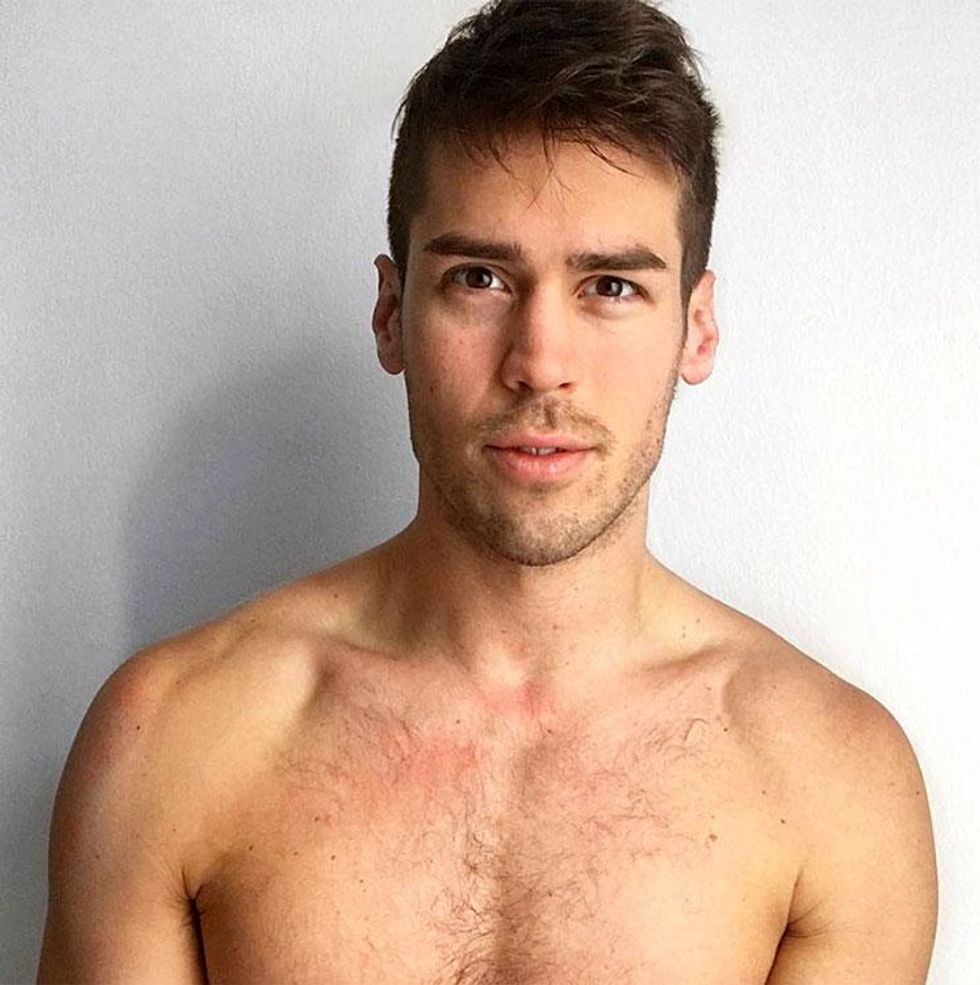 Chris VanDenhende (@chrisvannyc)