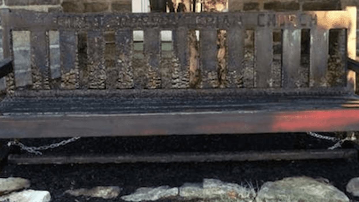 Church%20bench%20400d