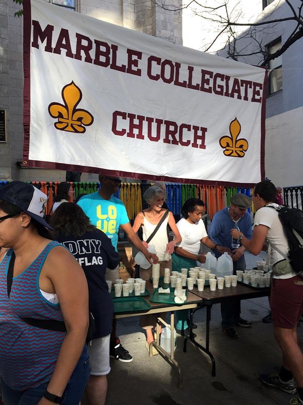 Church members delivered water to thirsty protesters.