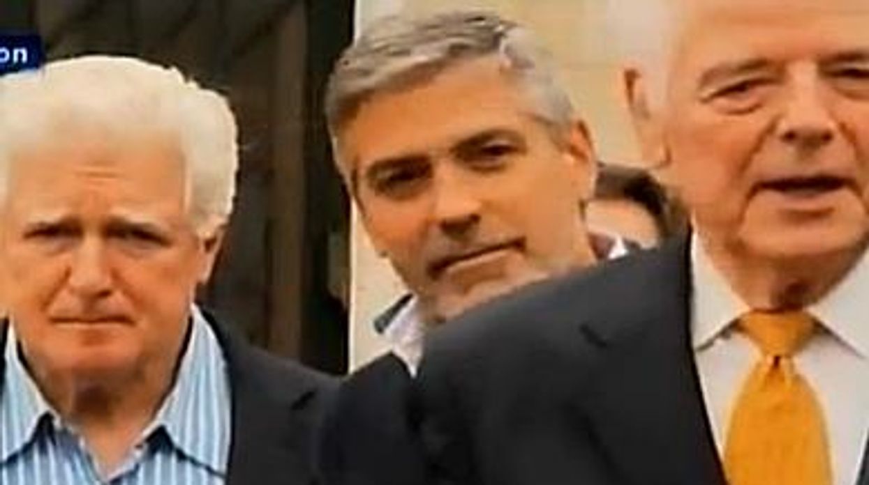 Clooney_arrestedx390_0