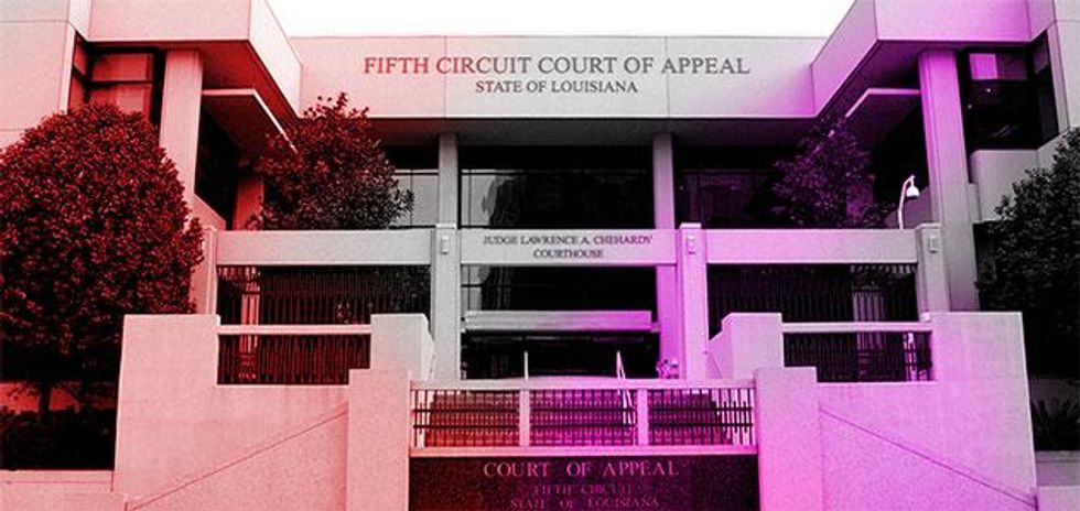 Court2x633_0