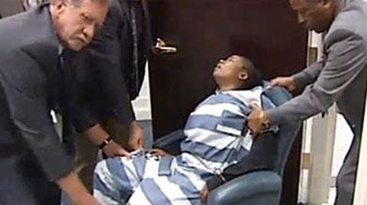 Courtroom-collapsex390