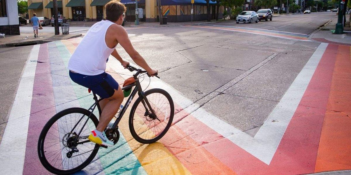 Dallas destroys rainbow crosswalks under Texas mandate