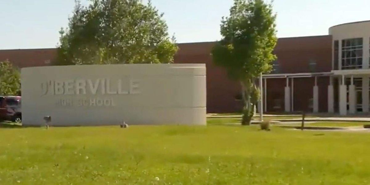 Mississippi school allegedly edited transgender salutatorian's face after deadnaming him online