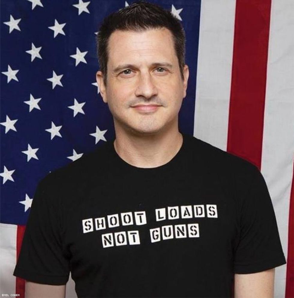 Damonjacob_guns_by_emil-cohen