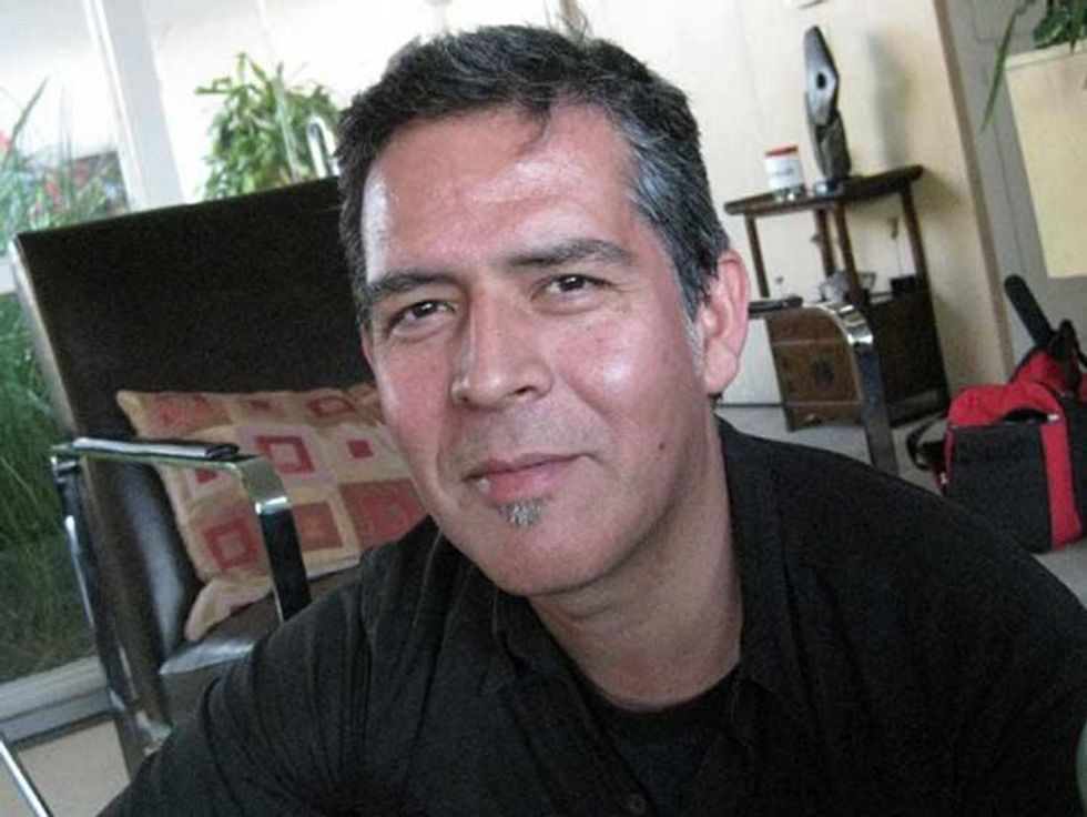 Dante Alencastre, Raising Zoey