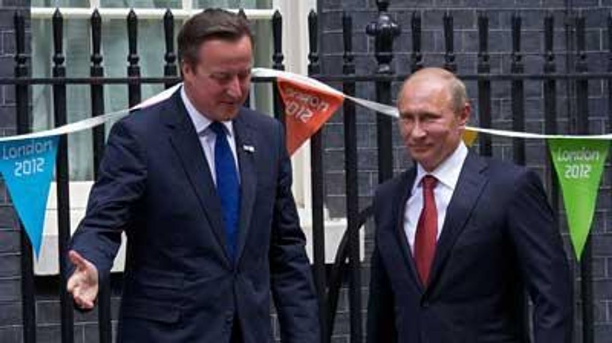 Davidcameron_vladimirputin_olympics_400x300_0