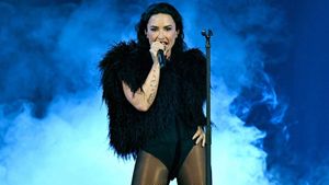 Demi Lovato & Jonathan Bennett will headline a star-studded lineup for the 37th GLAAD Media Awards