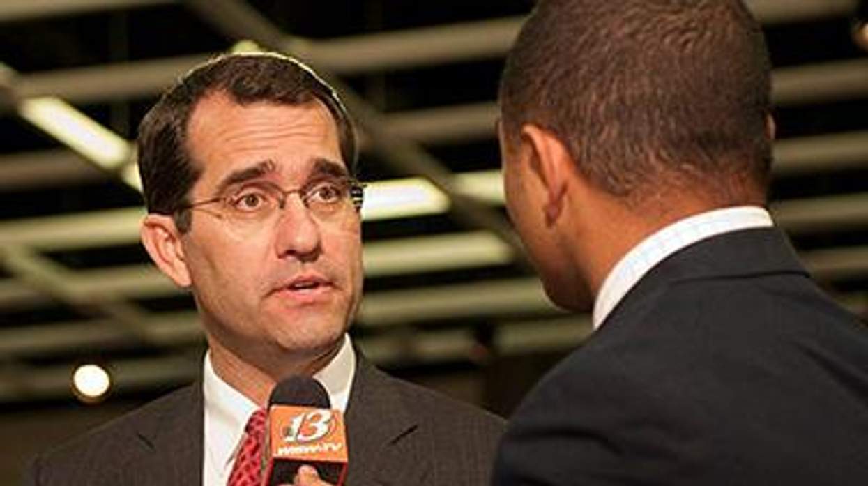 Derek-schmidt-ks-x400