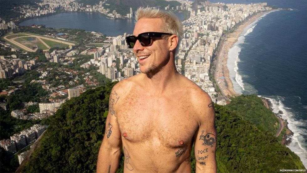980px x 551px - Diplo Discusses Having Oral Sex with Men, Says He's 'Not Not Gay'