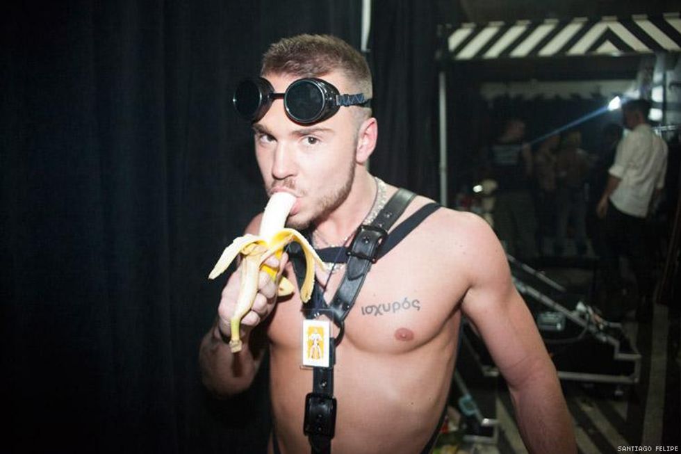 Dive Into Black Party With These 20 Photos