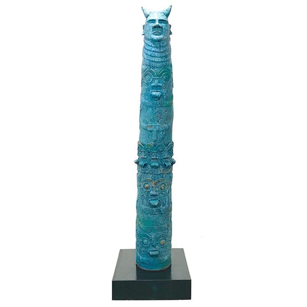 Dodak_totem_blue_large