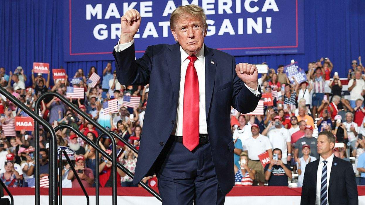 donald trump dancing in south carolina