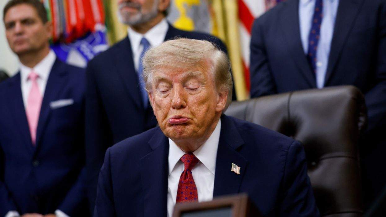 donald trump in the oval office
