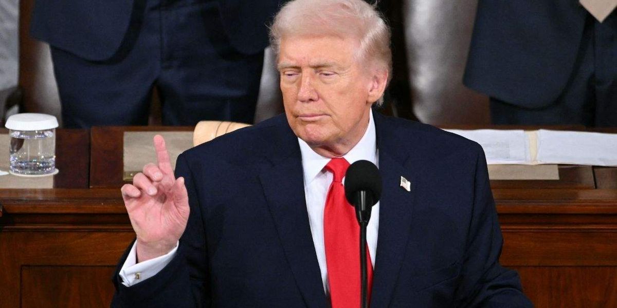 Space Force colonel running for Congress slams Trump for making SOTU Medal of Honor awards 'about himself'