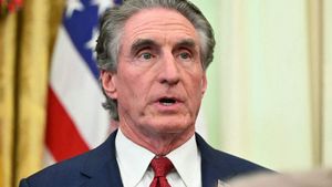 Doug Burgum doubles down on Trump’s Relecting Pool ‘vandals’ fantasy & points the finger at Jeanine Pirro