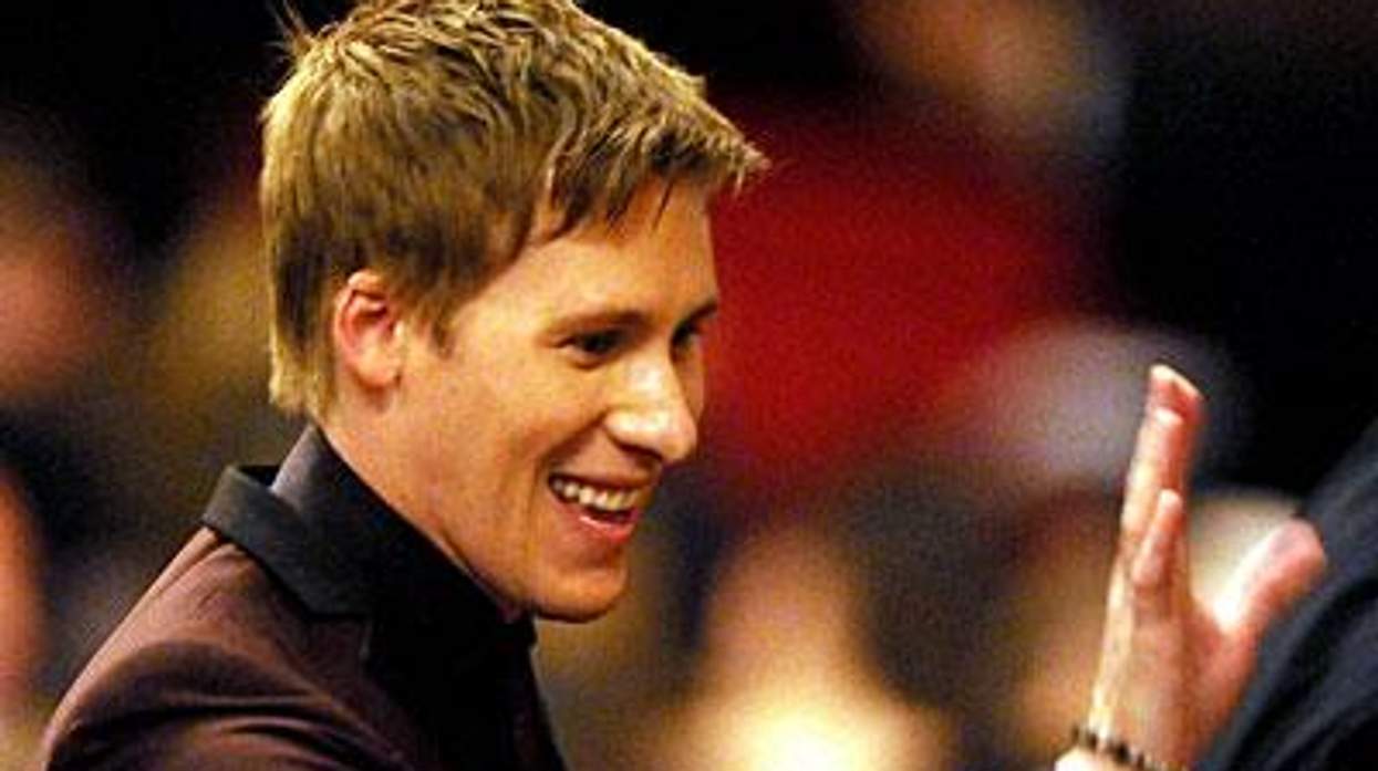 Dustin_lance_black_wavingx400-1_0