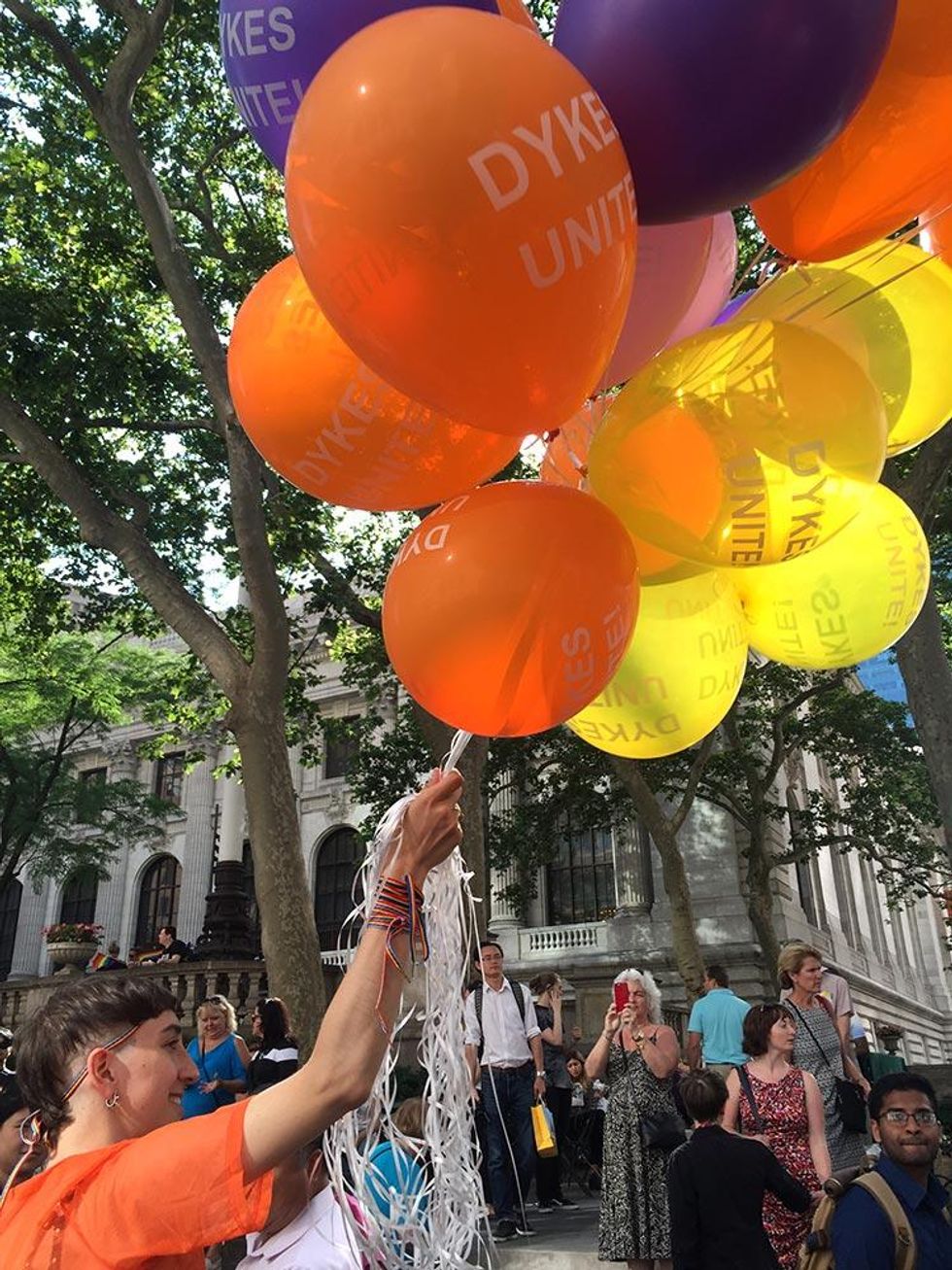 Dykes Unite.