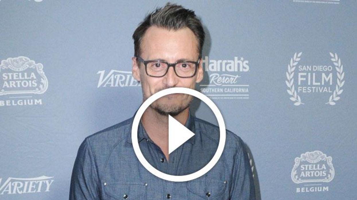 E! News Correspondent Ken Baker