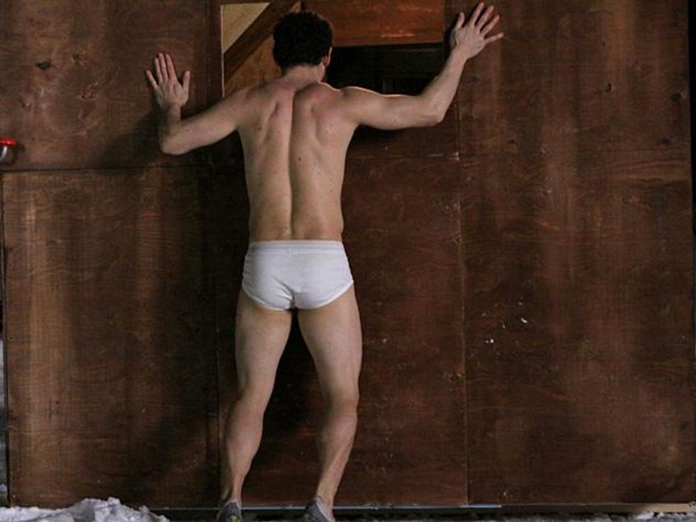 Eddie-sleeping-cannibalx633_0