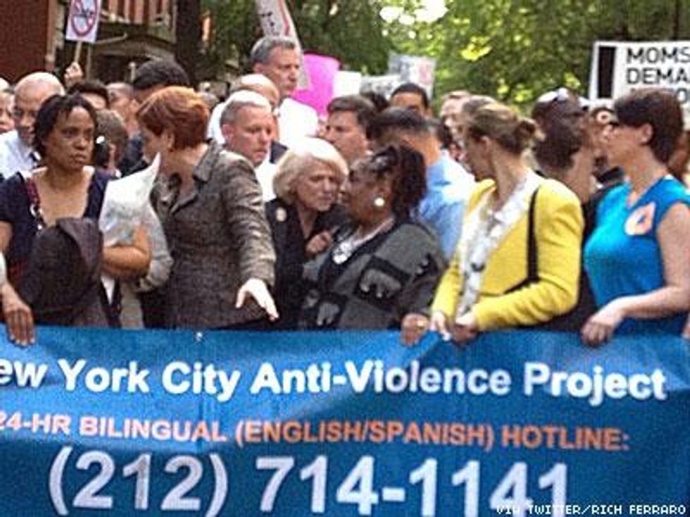 Edie_quinn_twitferrarox400_0