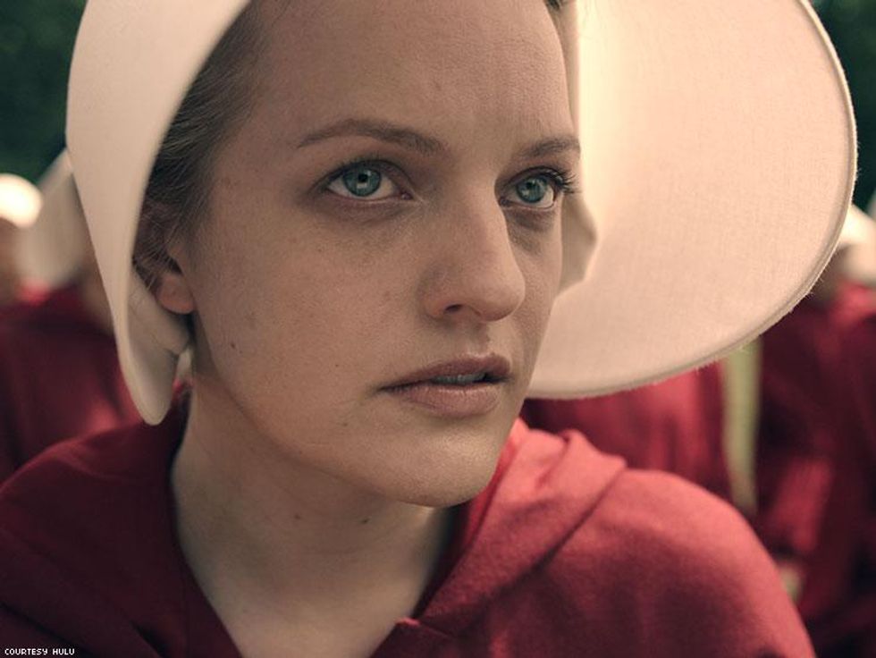 Elisabeth-moss-as-offredx750