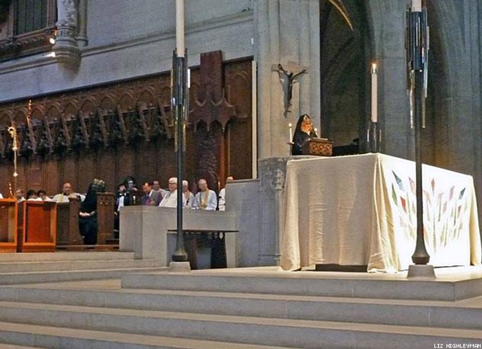 Empress-xli-galileax633_0