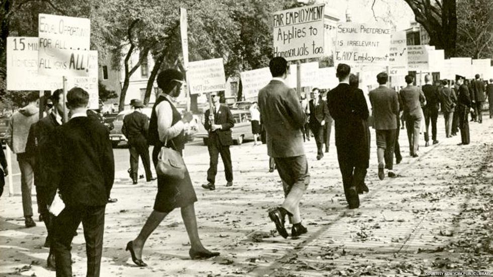 Ernestine Eckstein, at protest