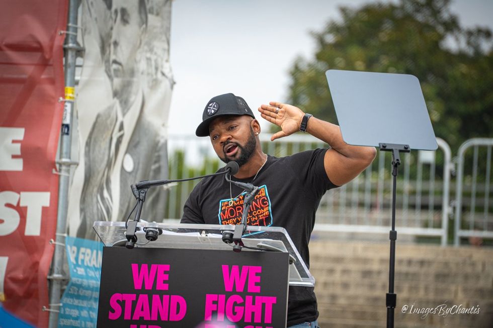 exclusive photo gallery World Pride 2025 Rally and March Washington DC Lincoln memorial to Washington monument around reflecting pool