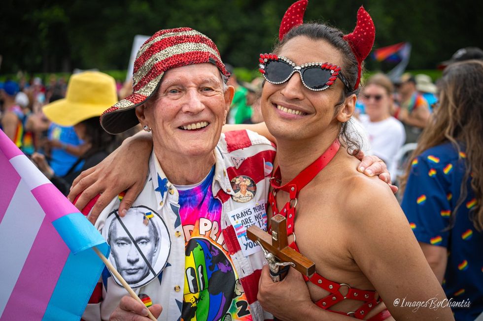 exclusive photo gallery World Pride 2025 Rally and March Washington DC Lincoln memorial to Washington monument around reflecting pool