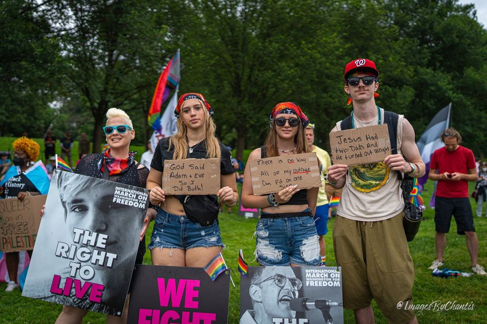 exclusive photo gallery World Pride 2025 Rally and March Washington DC Lincoln memorial to Washington monument around reflecting pool