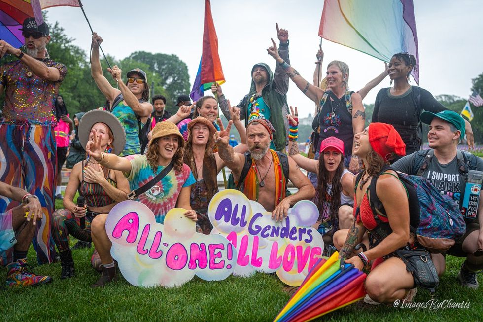exclusive photo gallery World Pride 2025 Rally and March Washington DC Lincoln memorial to Washington monument around reflecting pool