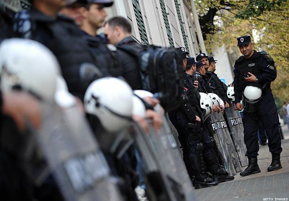 Exhibit_riotpolicex633