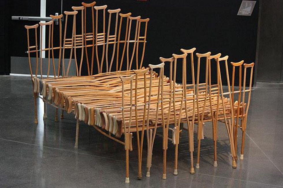 Family-bed2013-wood-crutchesx633_0