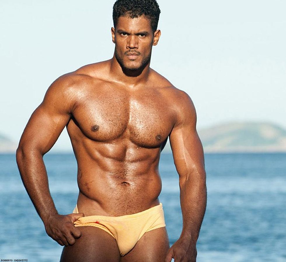 Fellipe by Roberto Chiovitti