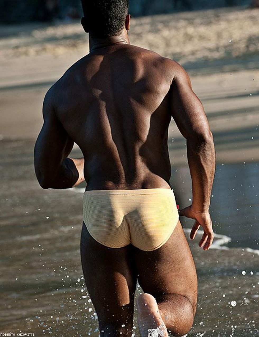 Fellipe by Roberto Chiovitti