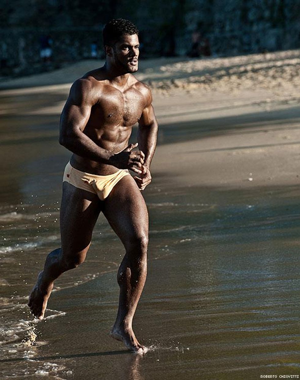 Fellipe by Roberto Chiovitti