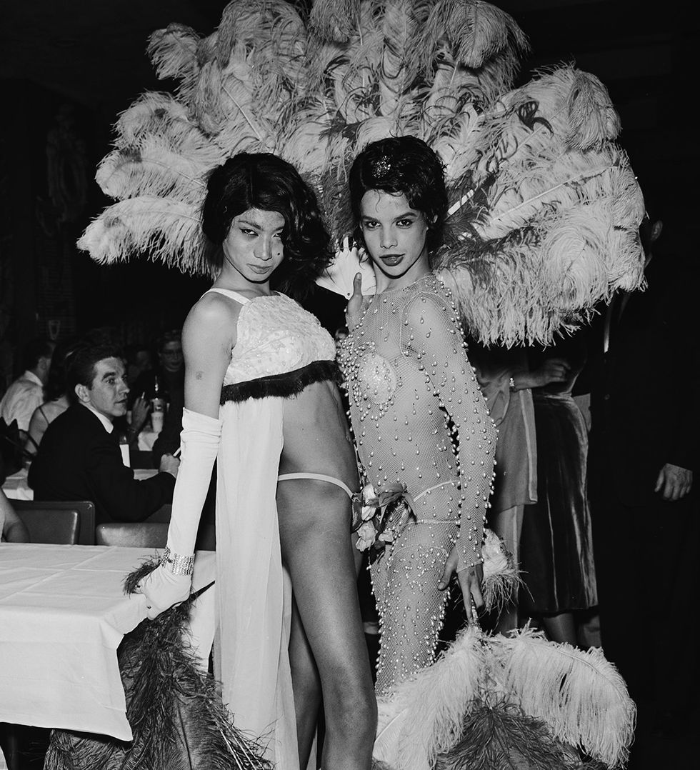 Female impersonators at the Beggars Ball, USA, 16th May 1960